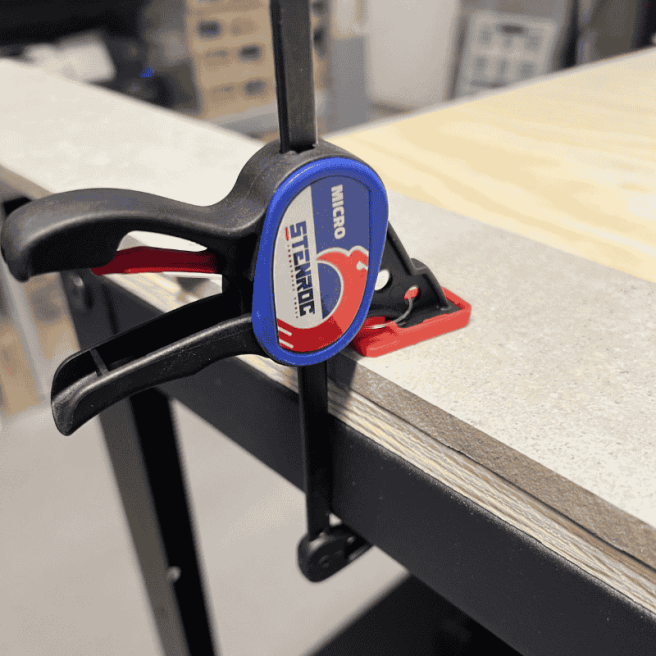 Serre joints à carrelage Stenroc