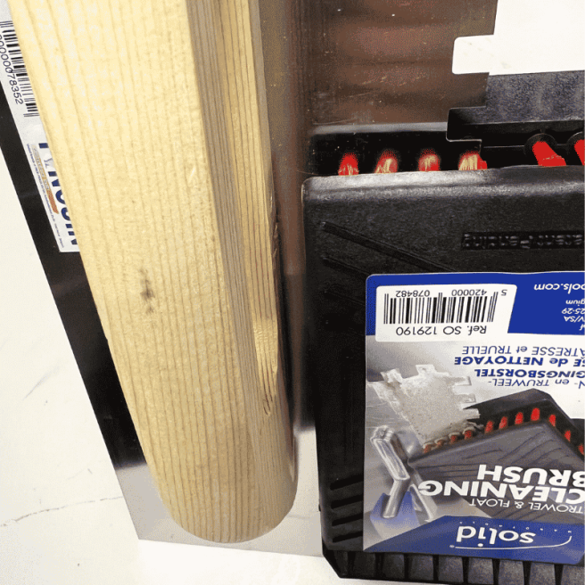 SOLID – Brosse de nettoyage pour peignes à colle