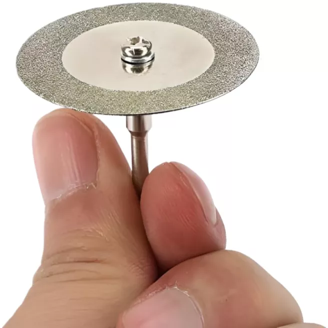 Disque diamant sur tige de 3mm Disque diamant sur tige de 3mm